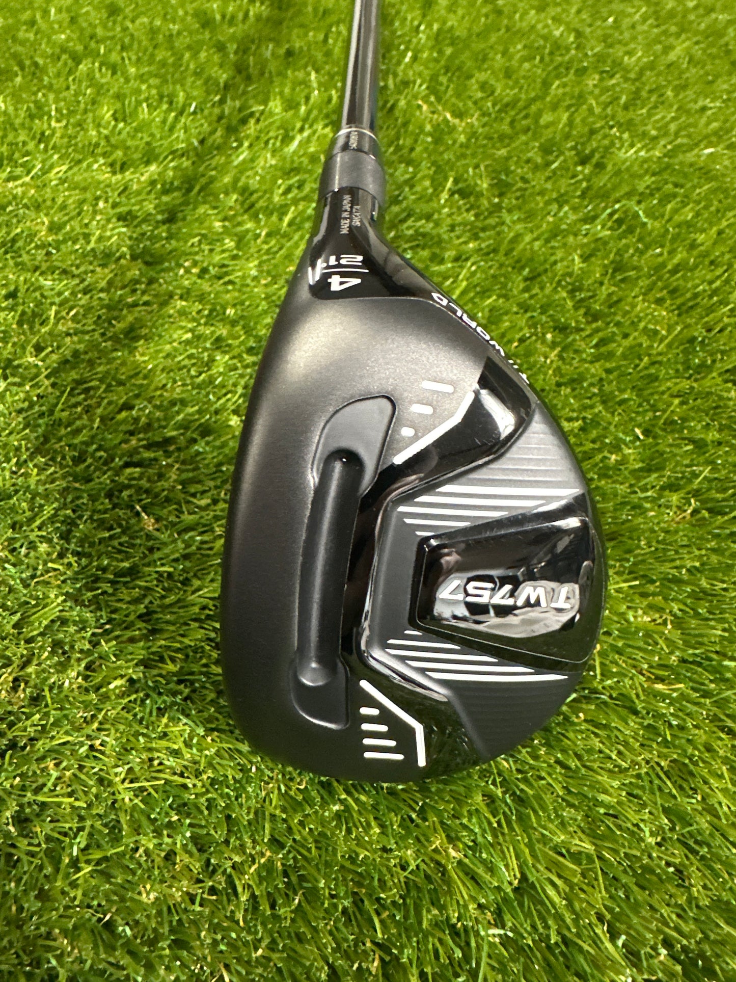 Honma TW757 4/21 HYB