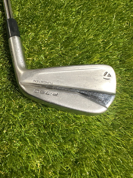 TaylorMade P790 4 Iron