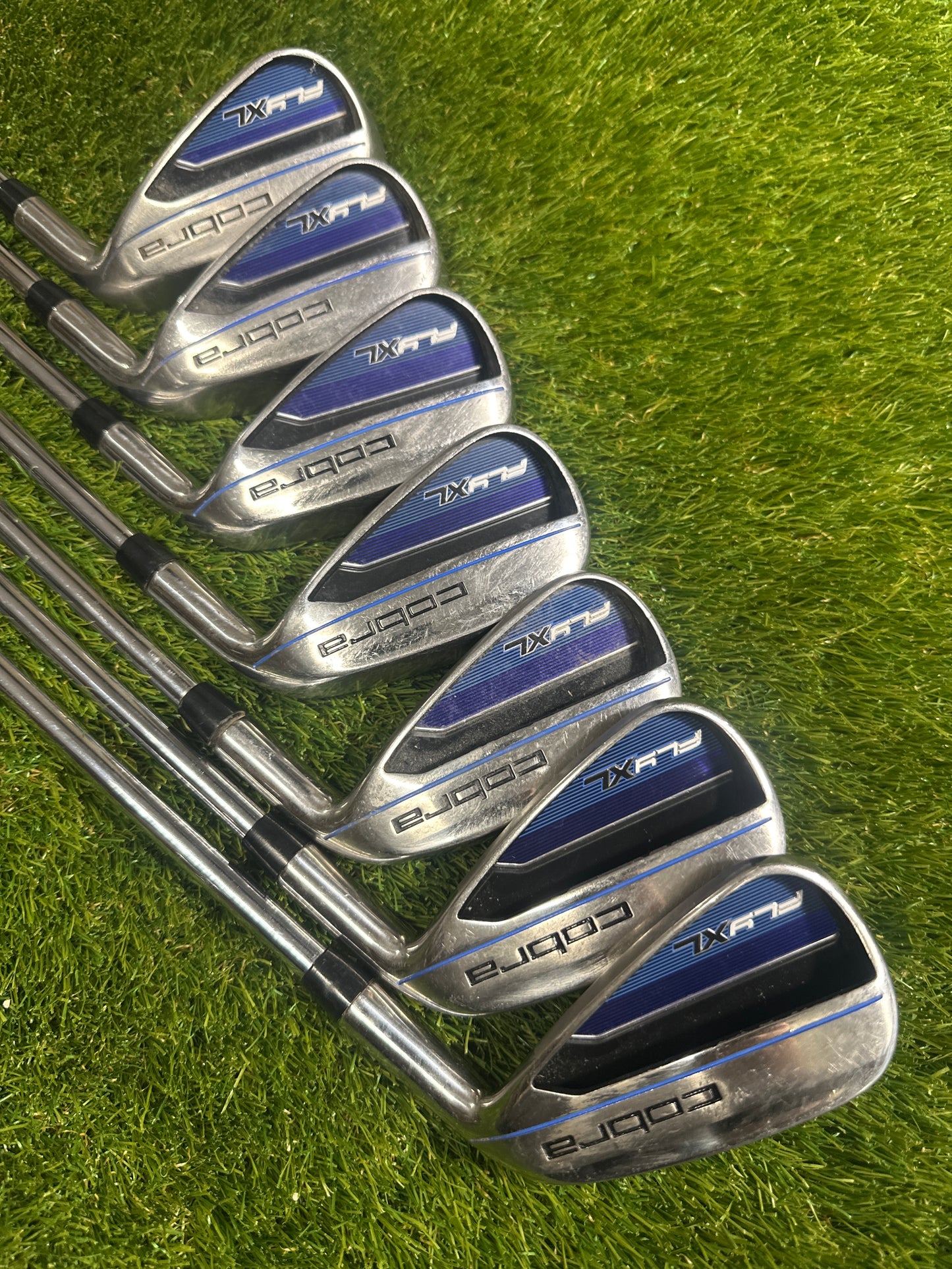 Cobra Fly XL 5-SW Irons