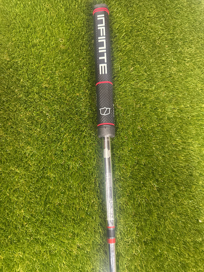 Wilson Infinite The L 34" Putter