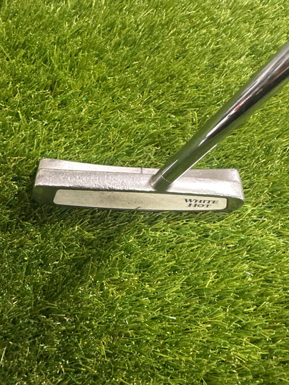 Odyssey White Hot 2 34" Putter