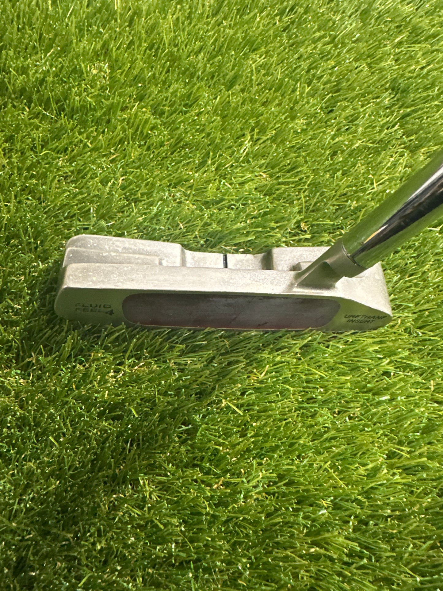 Wilson Deep Red 35" Putter