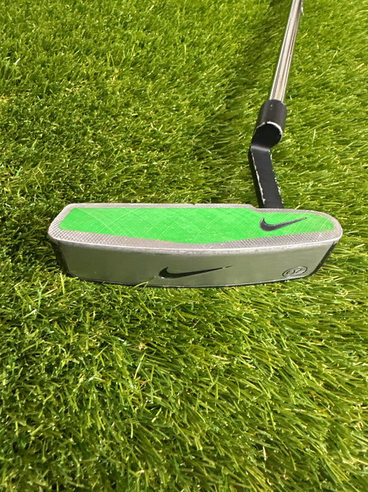 Nike OZ 36" Putter