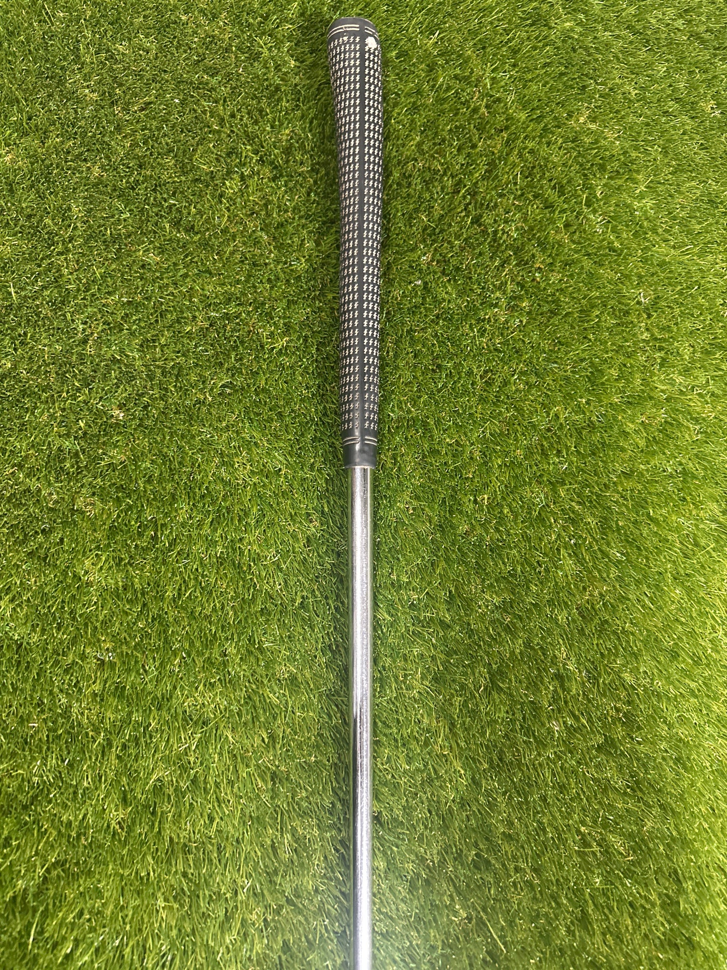 Odyssey White Hot 6 35.5" Putter
