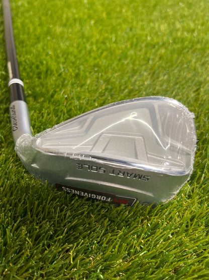 Cleveland Smart Sole Sand wedge