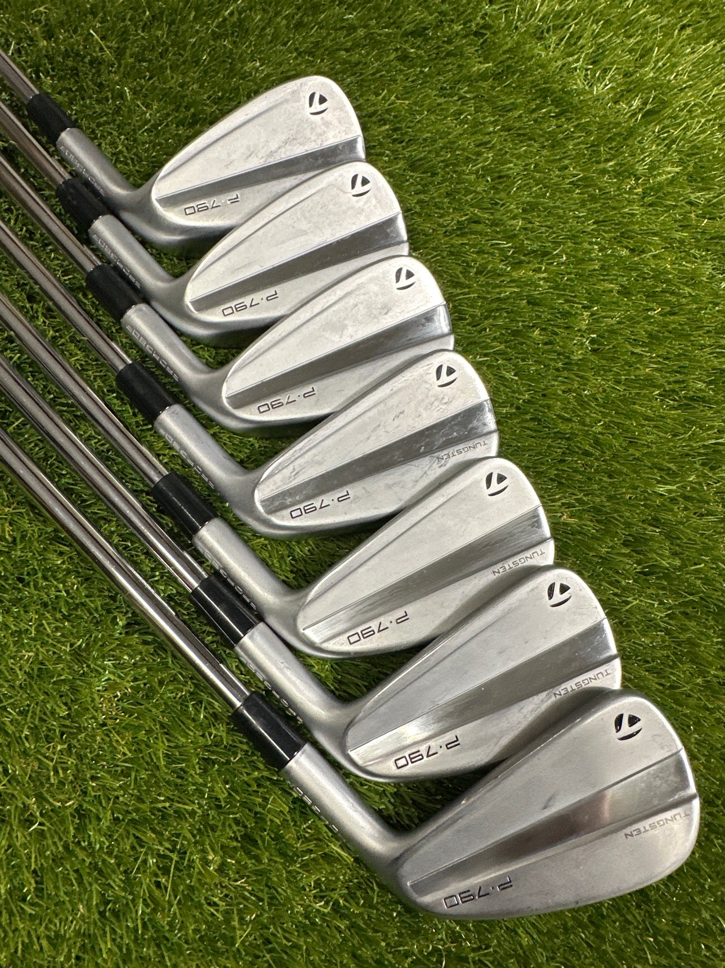 TaylorMade P790 4-PW Irons
