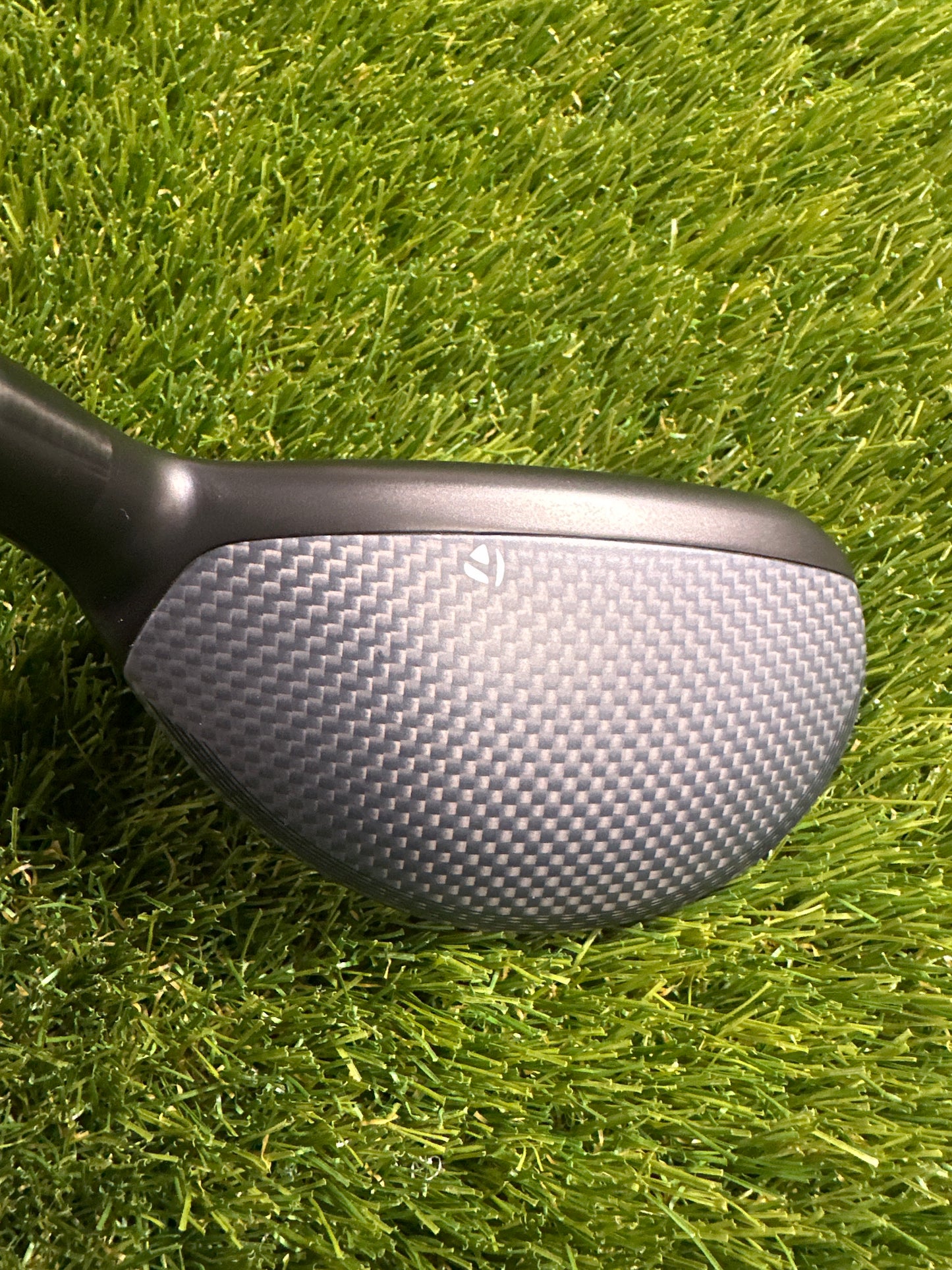 TaylorMade Qi35 4/22 HYB