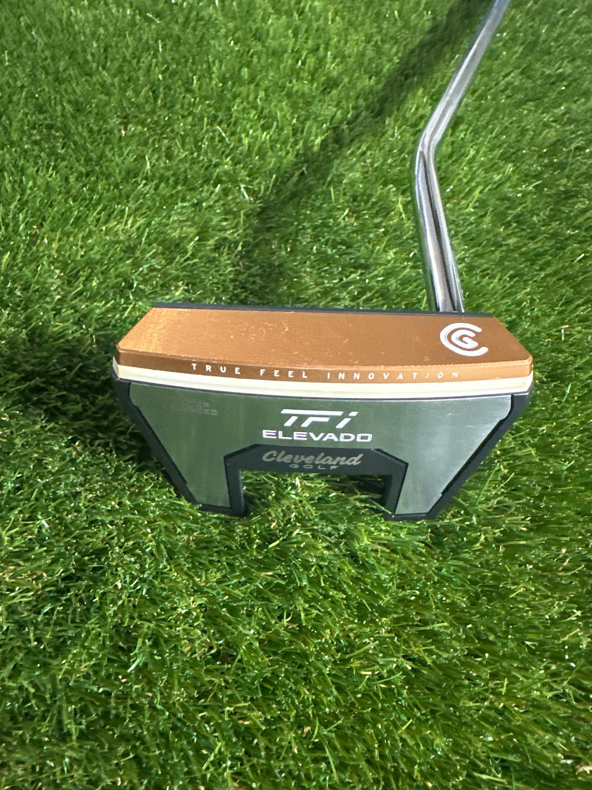 Cleveland TFI Elevado 37.5" Putter