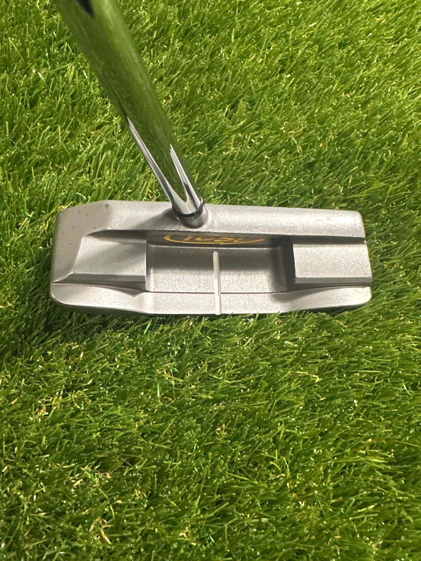 Yes C Groove Pippi 12 Mid 35.5" Putter