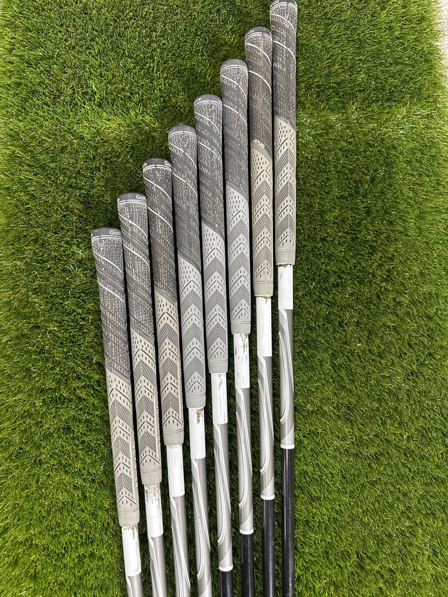 TaylorMade CGB SuperMax 4-SW Irons