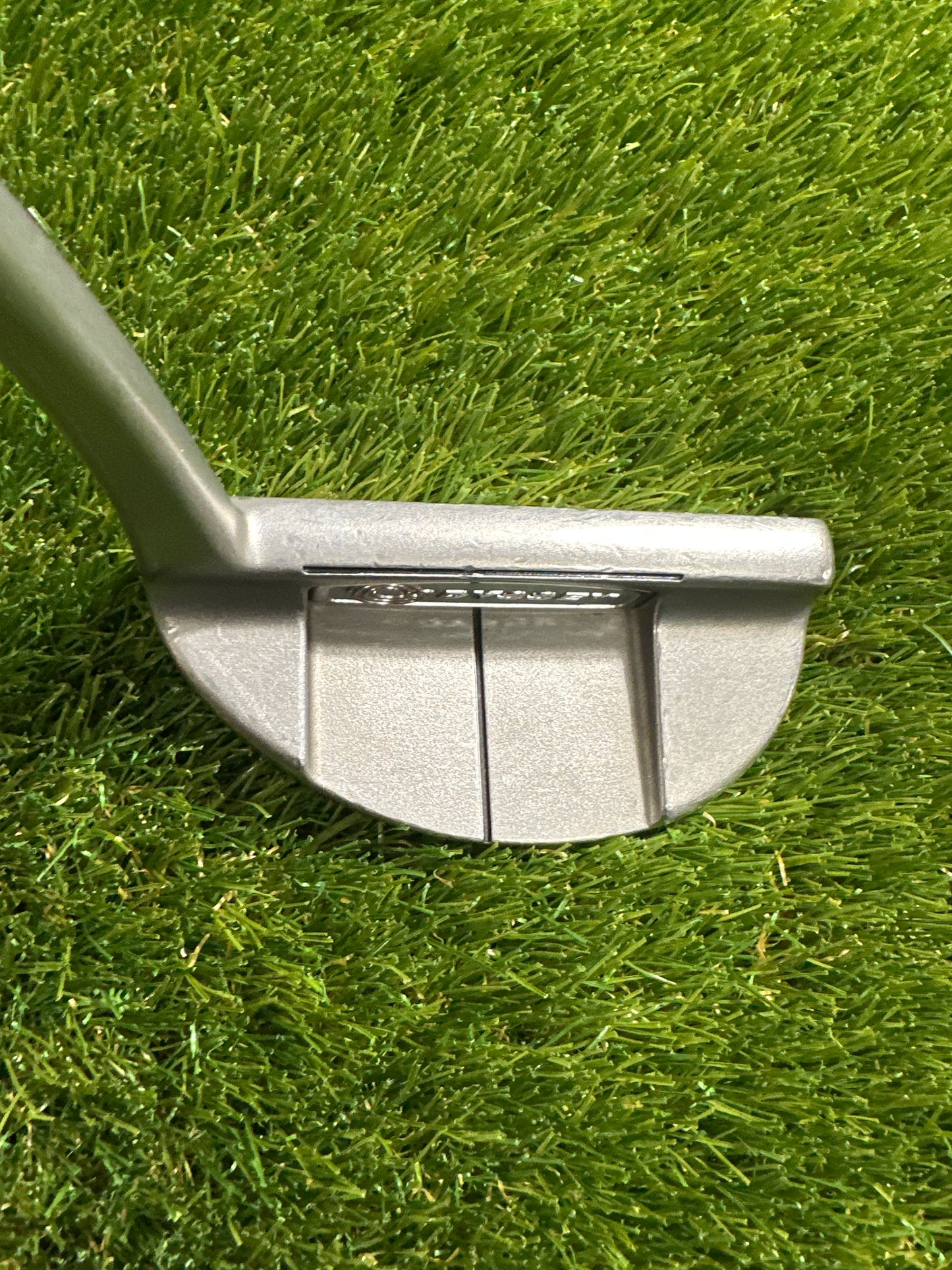 Odyssey White Hot XG 9 35" Putter