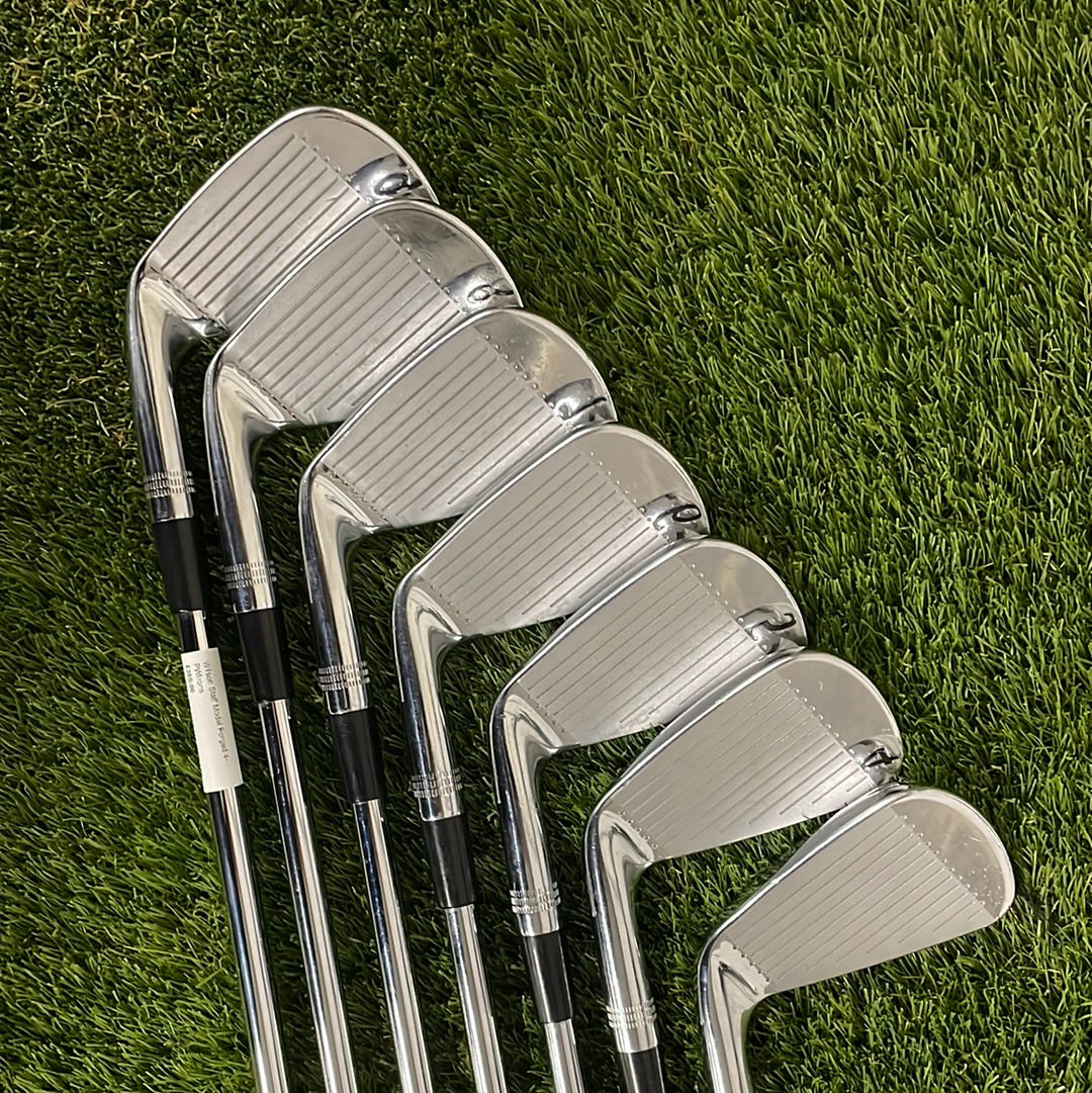 Wilson Staff Model Forged 4-PW/Irons