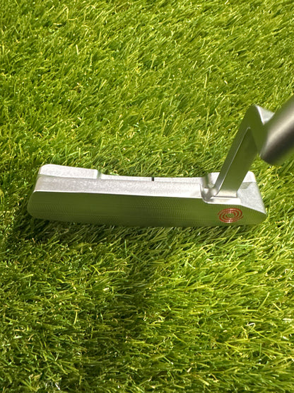 Odyssey Protype Tour Series 2 35" Putter