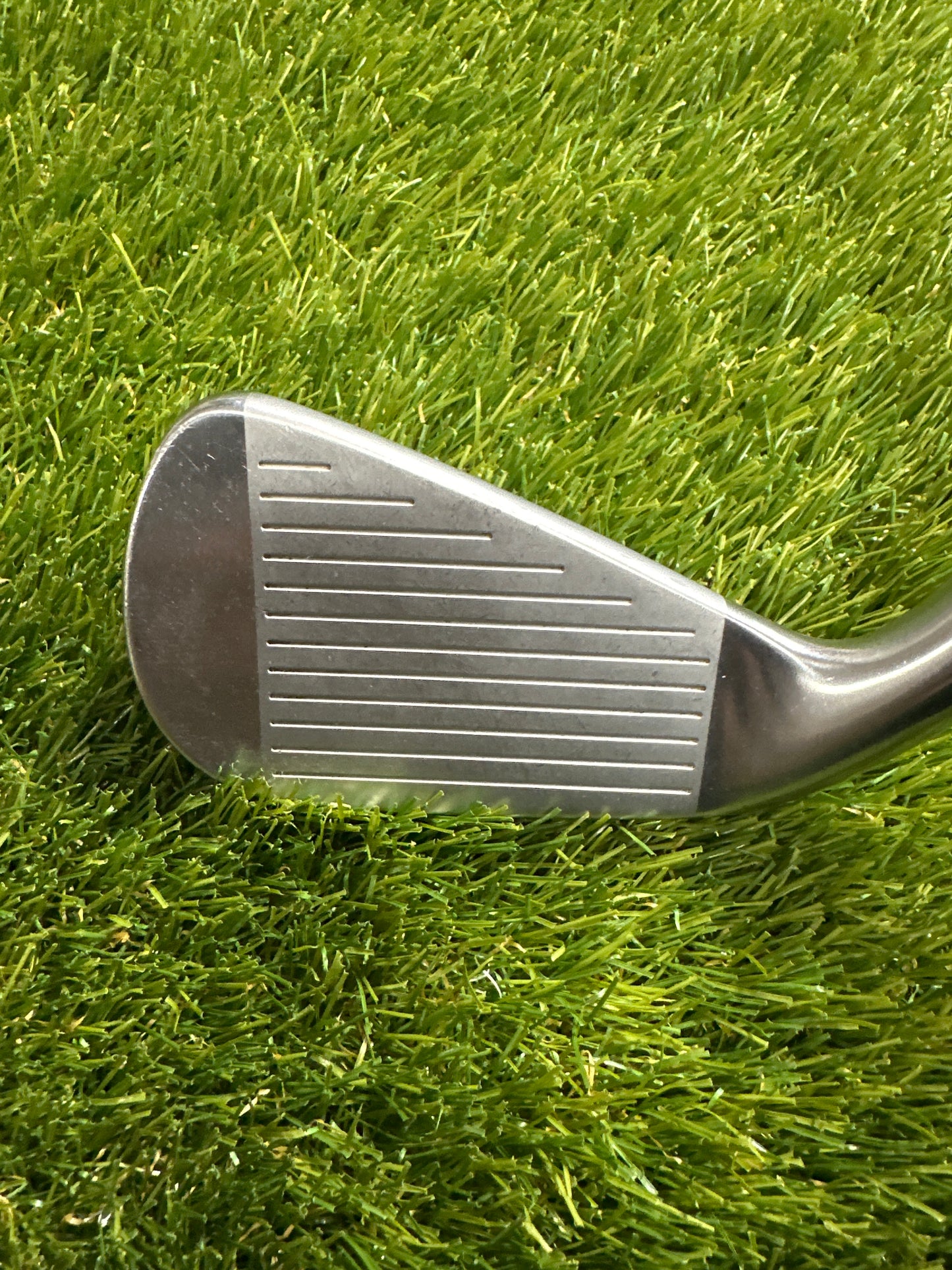 Titleist TMB 716 2 Iron