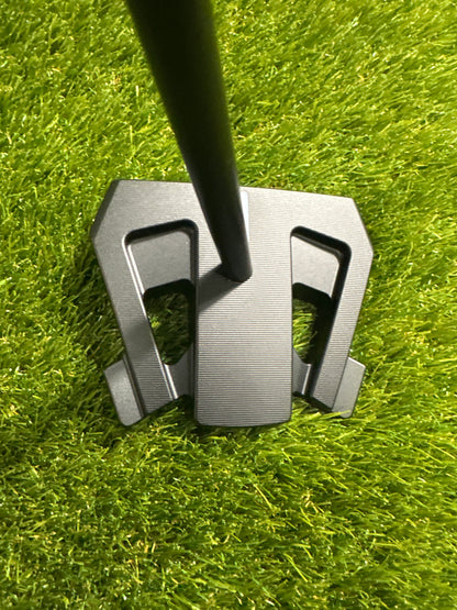Rife Black Edition 33" Putter