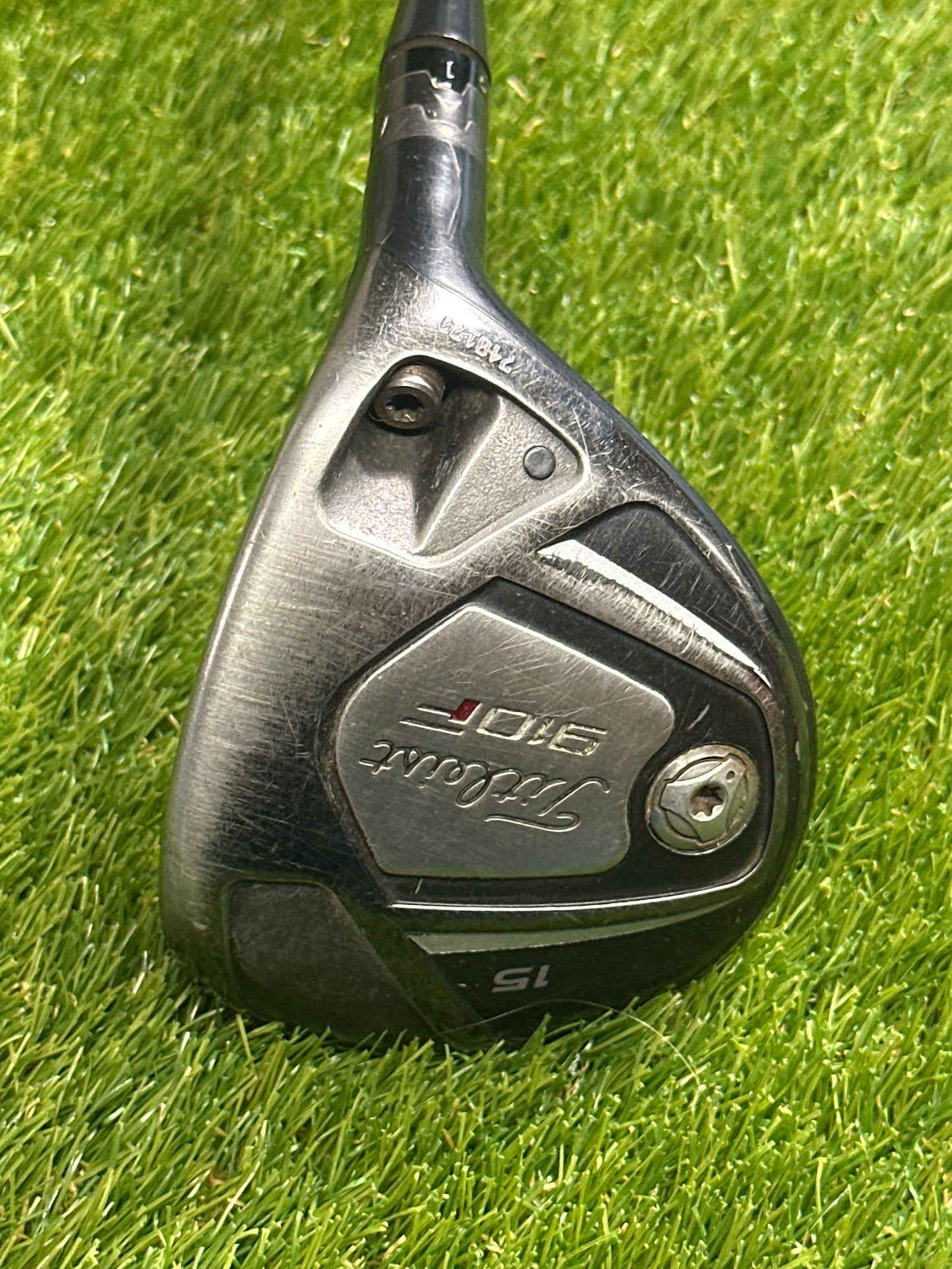 Titleist 910F 15 FWY