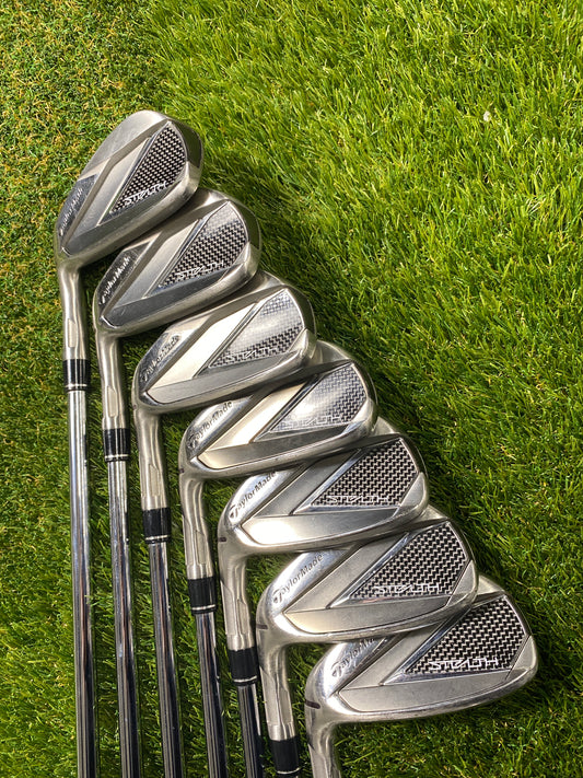 TaylorMade Stealth 4-PW Irons