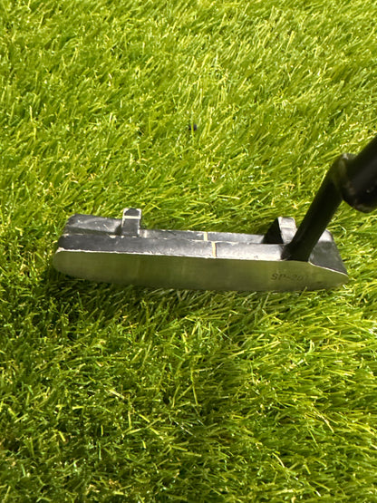 Titleist Dead Center 36" Putter