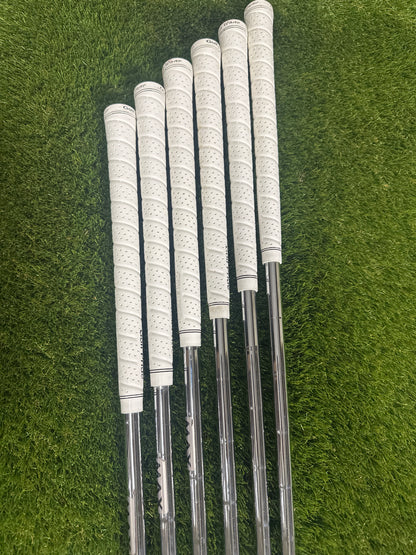 TaylorMade M6 5-PW Irons