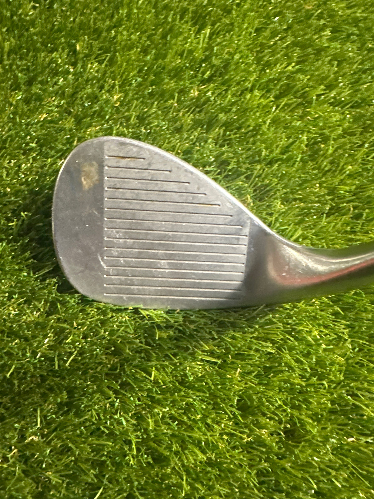Cleveland Tour Action Reg 588 52 Wedge