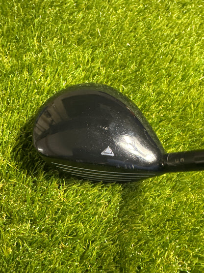 Titleist 915F 3/15 FWY