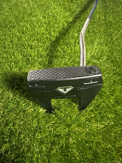 Odyssey Toulon Las Vegas 33" Putter