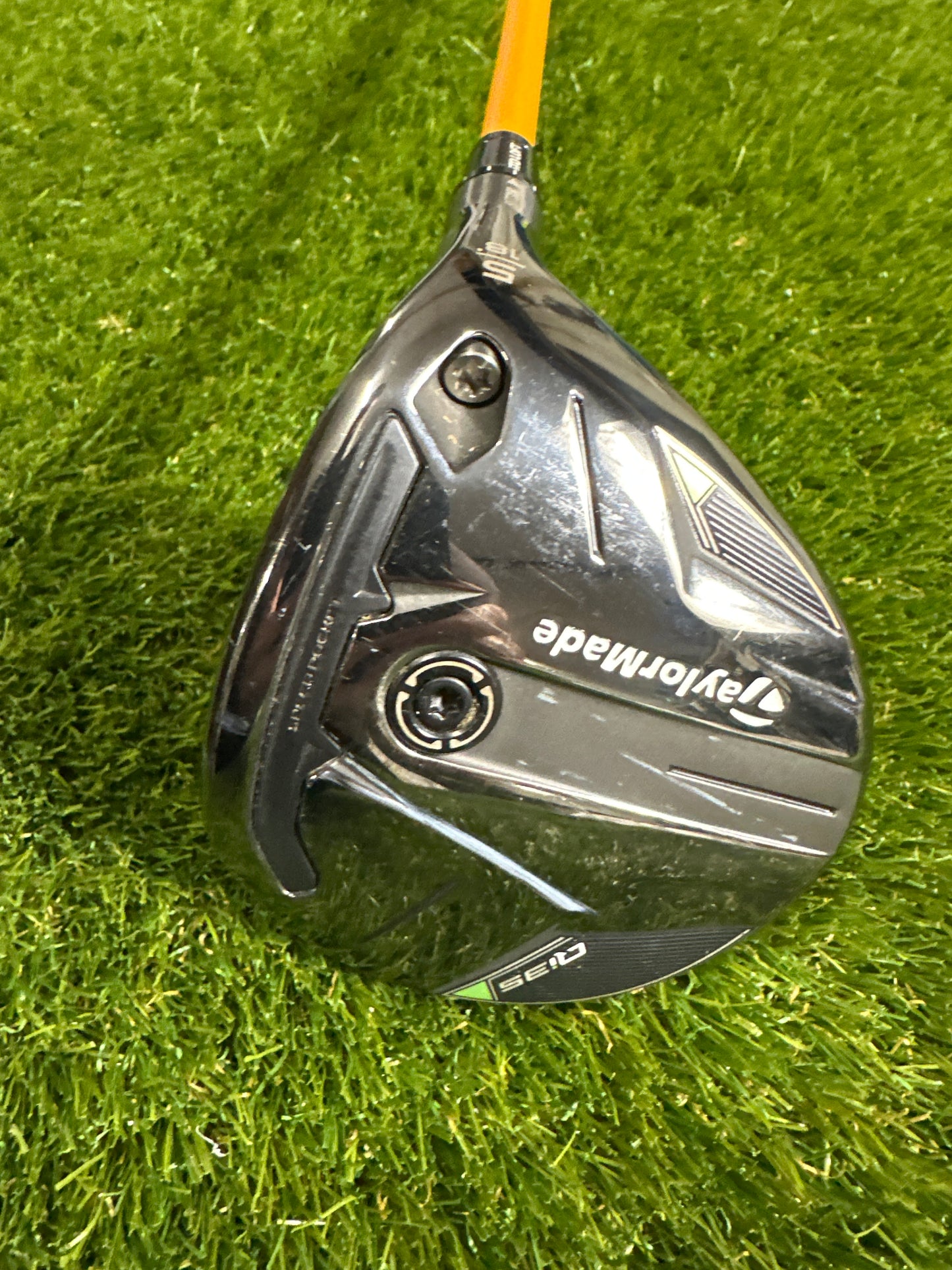 TaylorMade Qi35 5/18 FWY