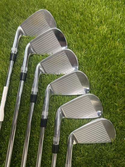 Wilson Staff Model 5-PW Irons