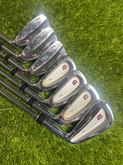 Wilson Staff Fi5 4-PW Irons