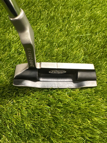 Yes Callie 34" Putter