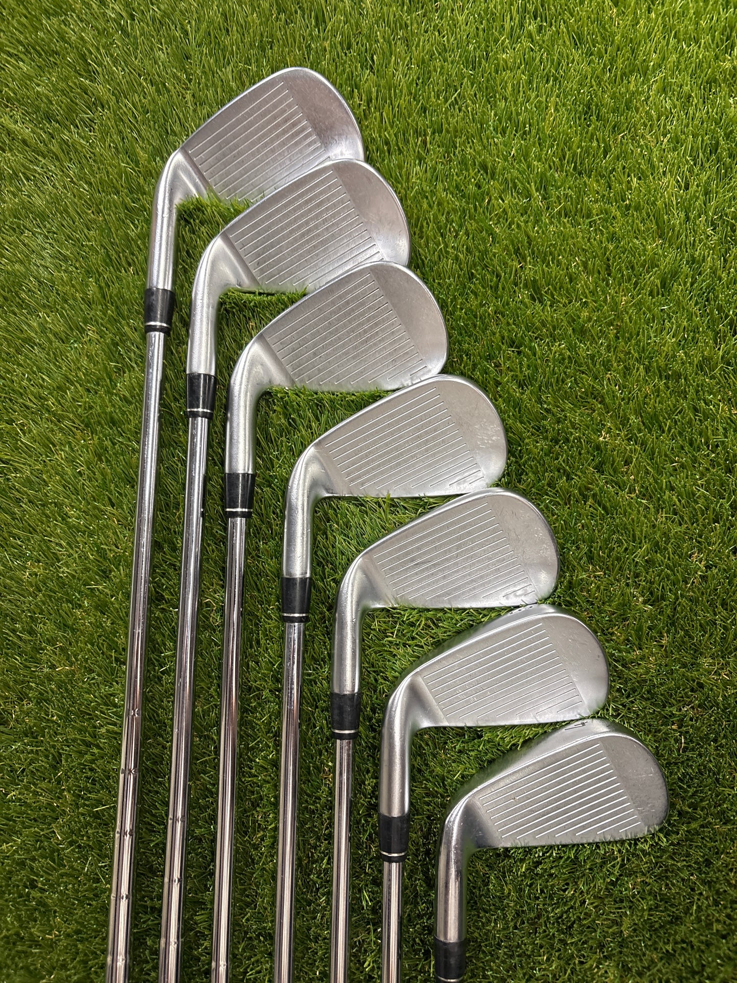 Callaway Apex DCB 4-PW Irons