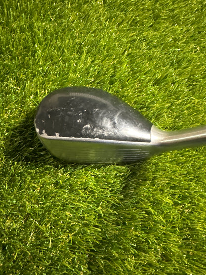 Titleist 585H 21 HYB