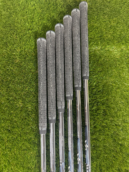 Callaway Steelhead XR Pro 5-PW Irons