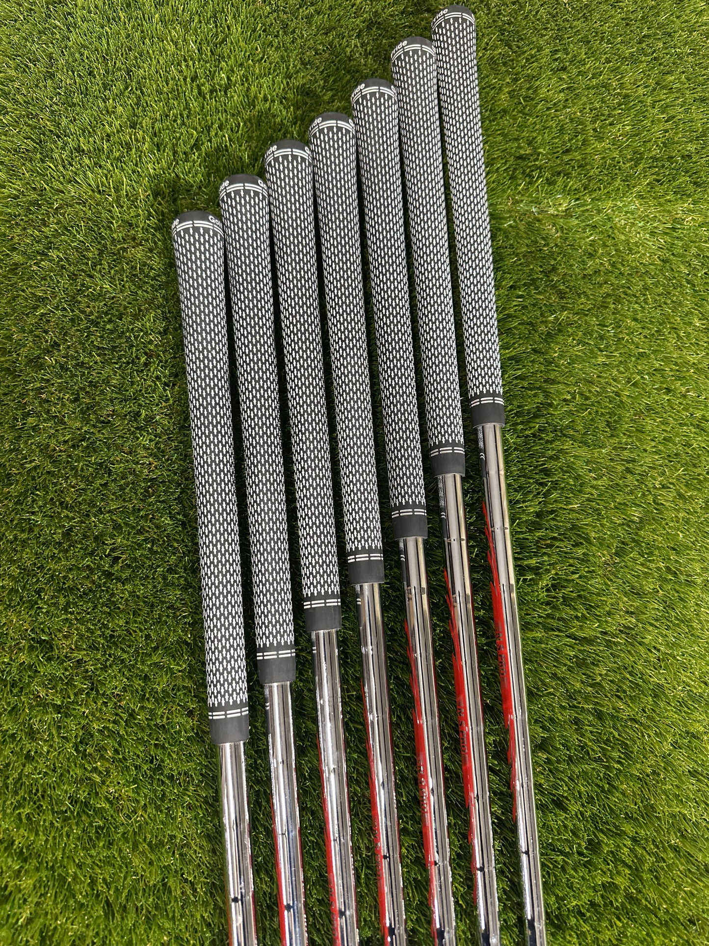 Titleist T100s 5-48W Irons