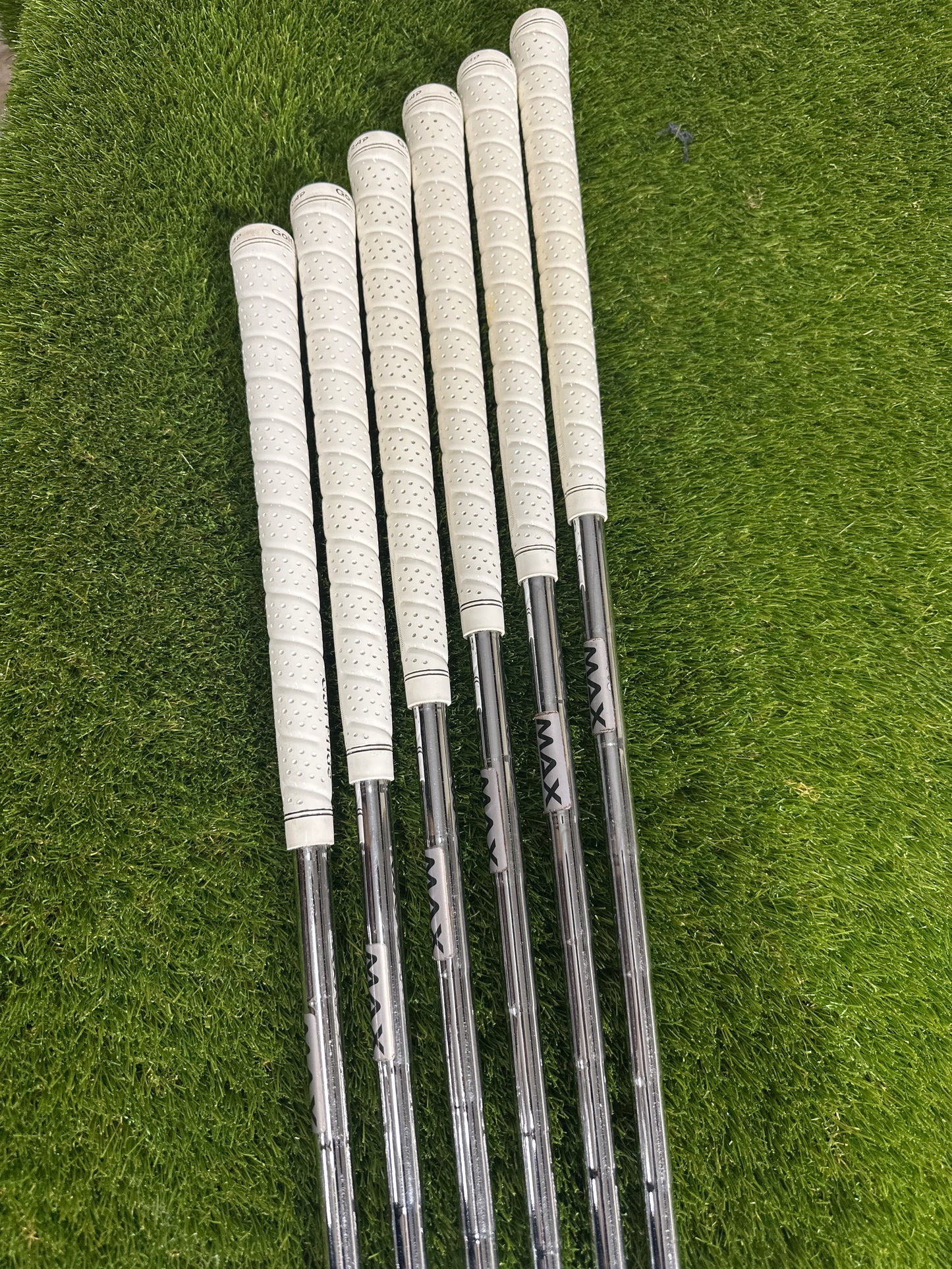 TaylorMade M6 5-PW Irons