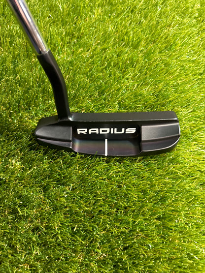 Radius Classic 5 35" Putter