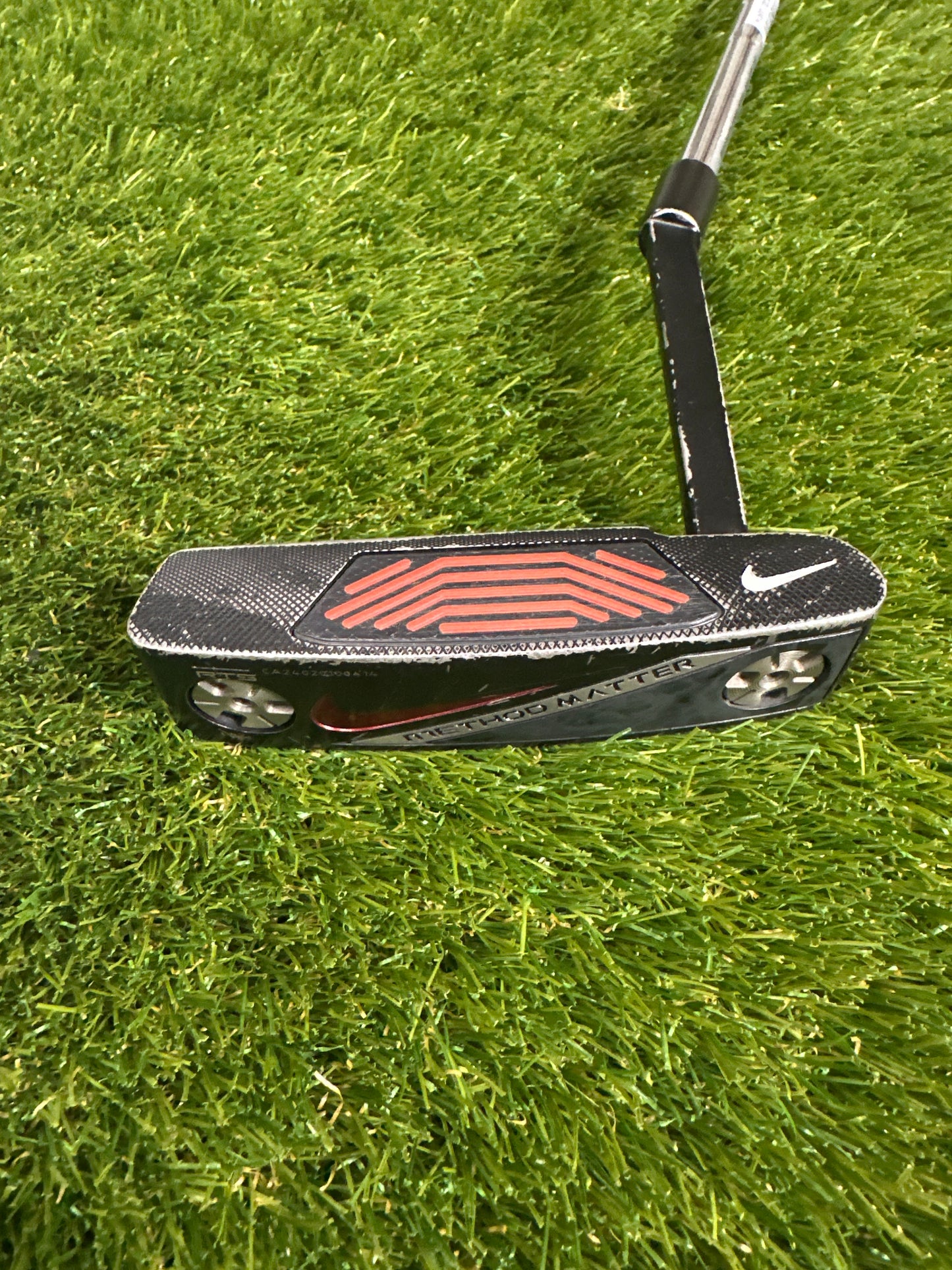 Nike Method Matter 38" Putter