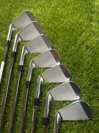 Srixon ZX7 4-PW Irons