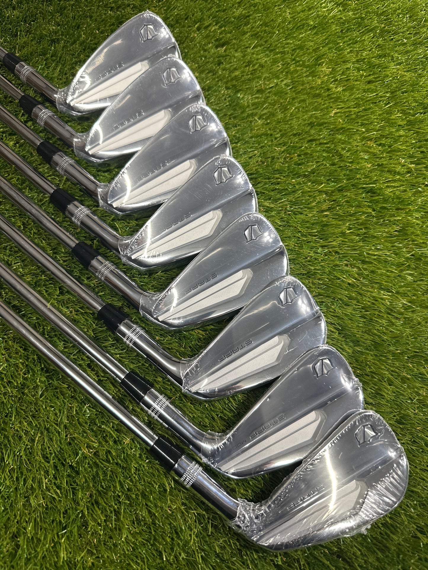 Wilson Staff Model 3-PW Irons