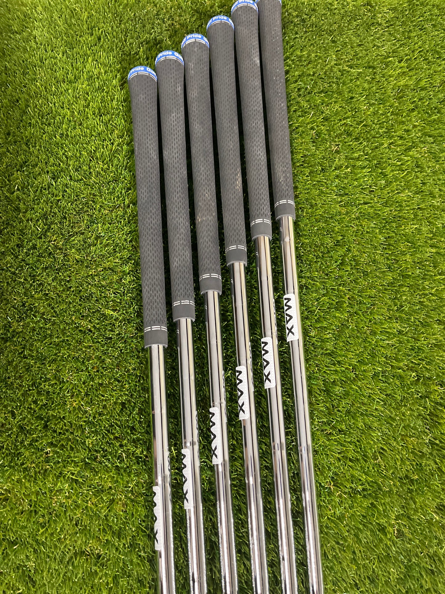 TaylorMade Qi HL 5-PW Irons