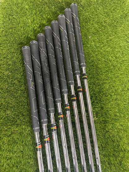 TaylorMade R7 4-SW Irons