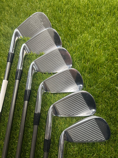 TaylorMade SLDR 5-PW Irons