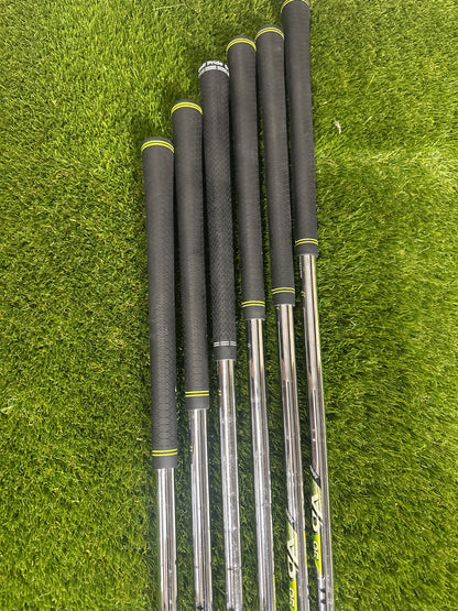 TaylorMade M1 4-PW Irons (no8)