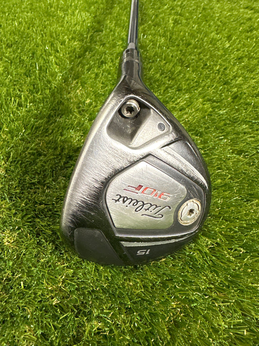 Titleist 910F 15 FWY