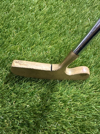 Titleist Acushnet Bullseye 34" Putter