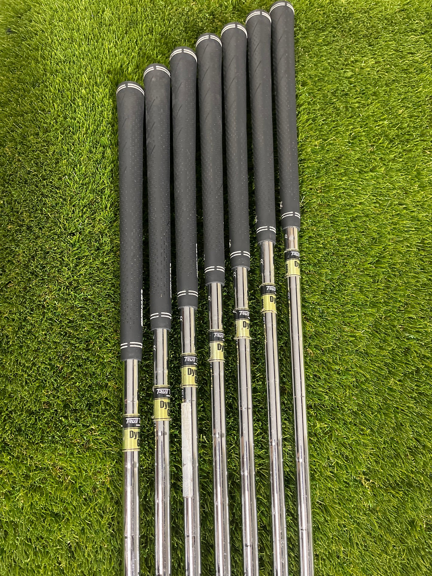 Cleveland CG16 4-PW Irons