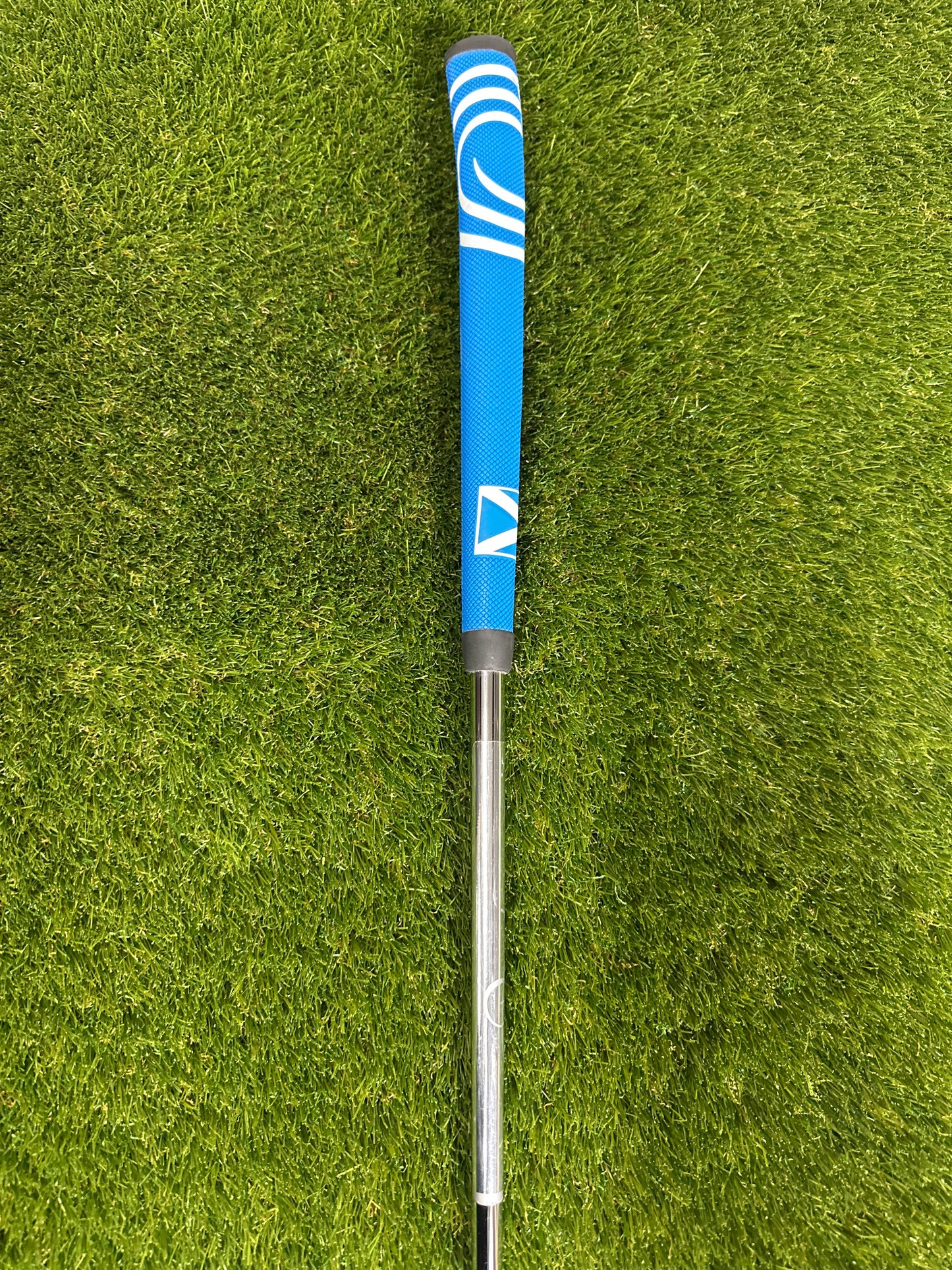 Odyssey Divine Line Rossie 34" Putter