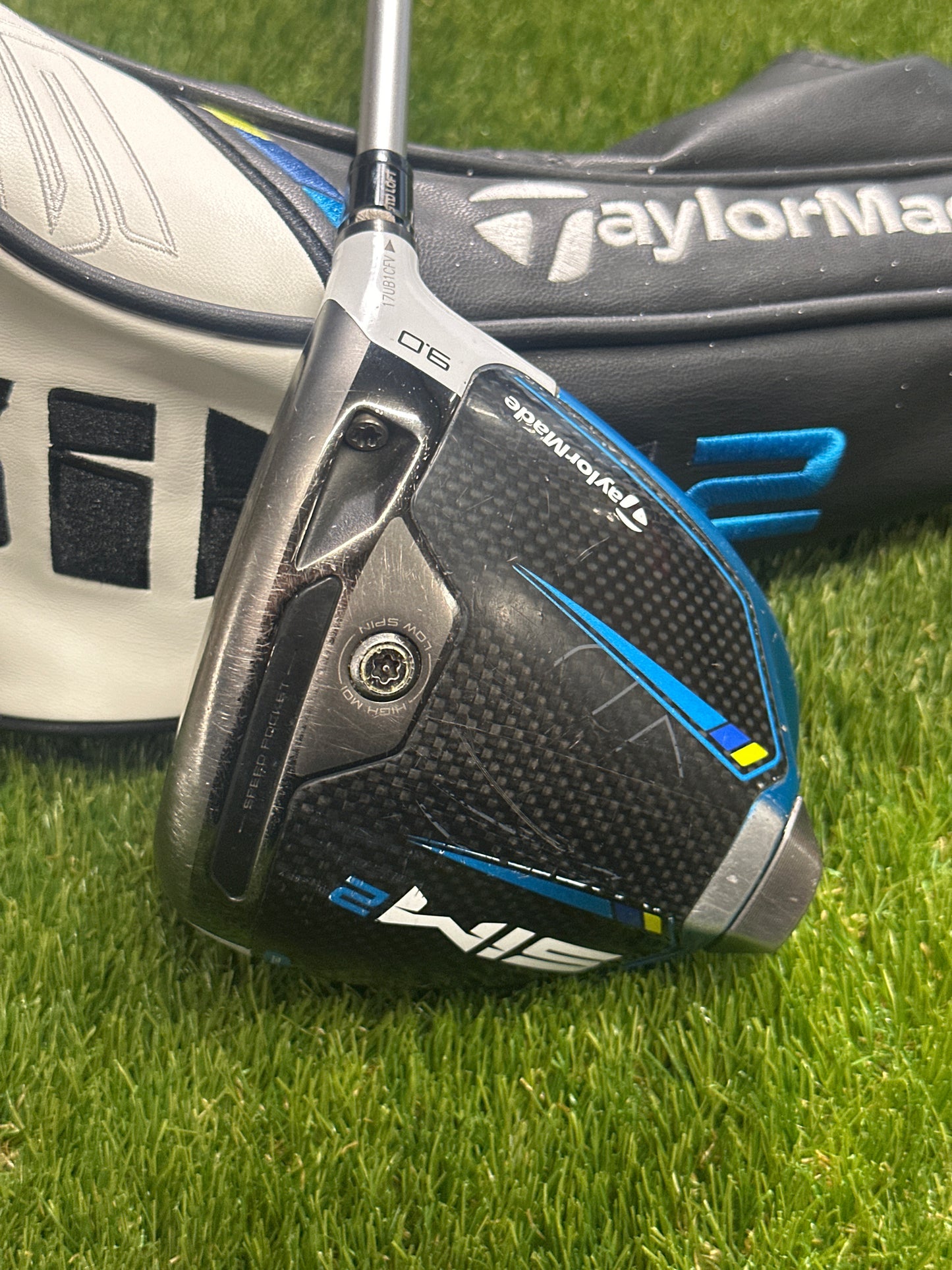 TaylorMade Sim 2 9 Driver