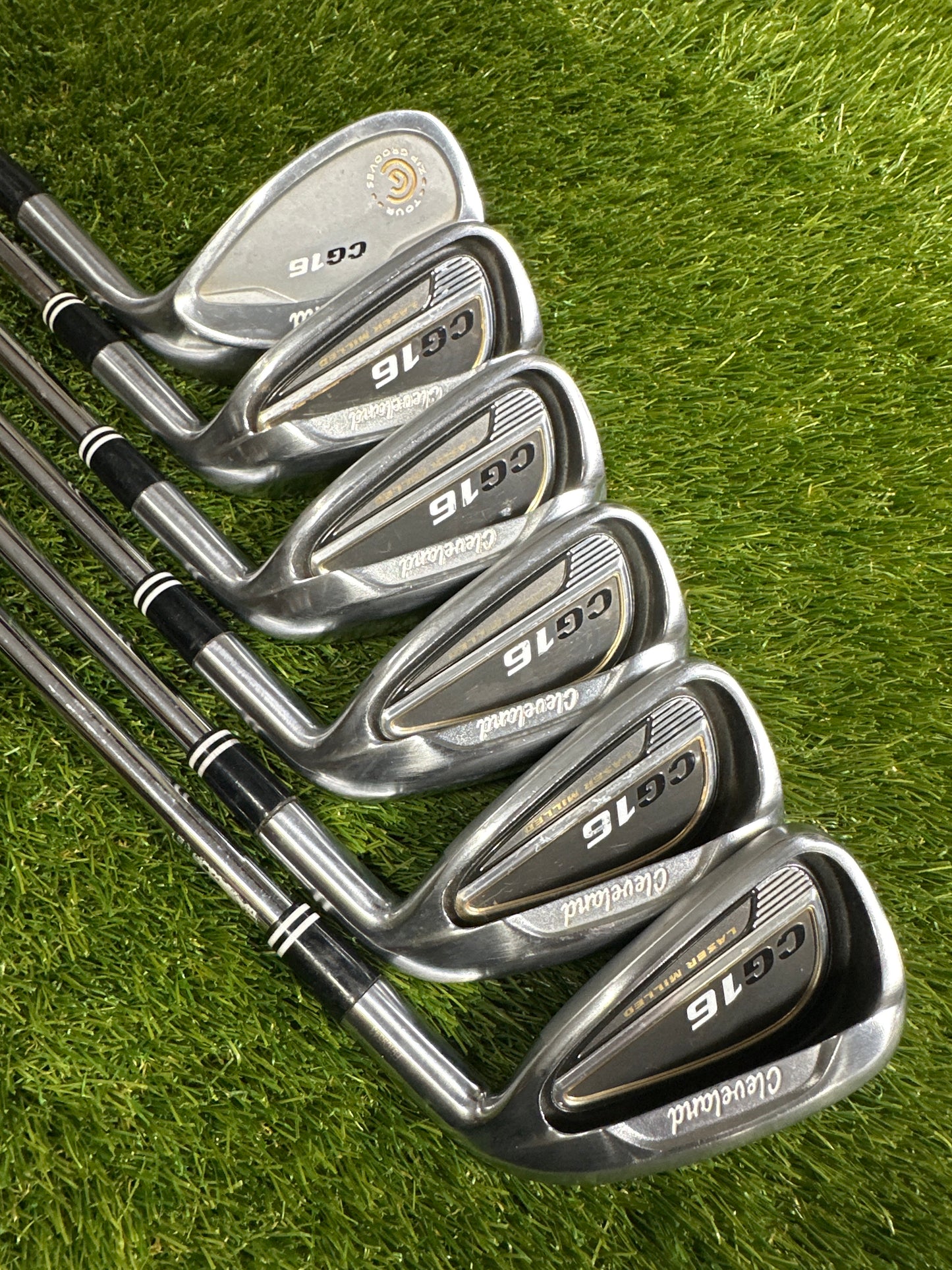 Cleveland CG16 Laser Milled 6-56W Irons