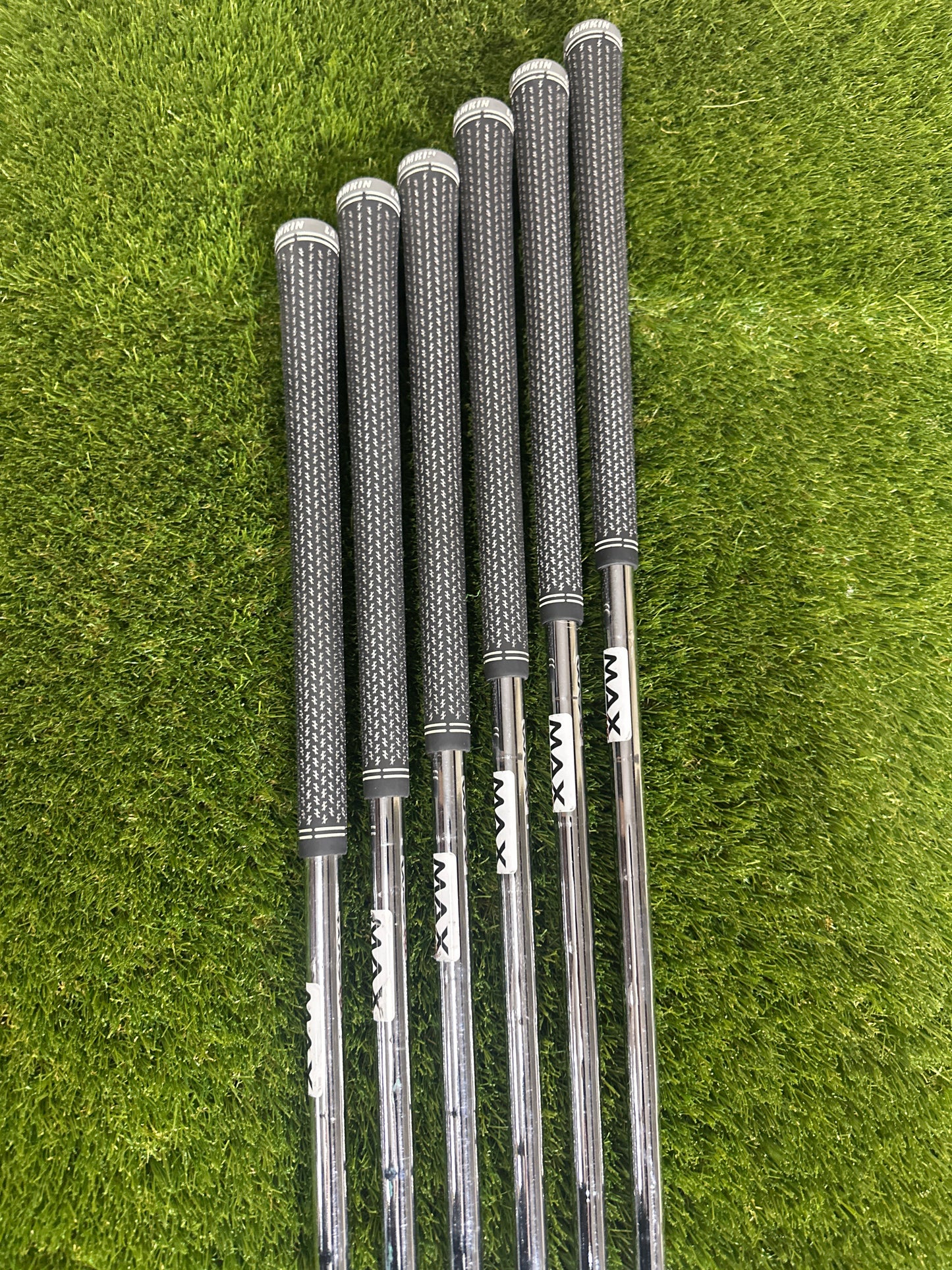TaylorMade Sim 2 Max 5-PW Irons